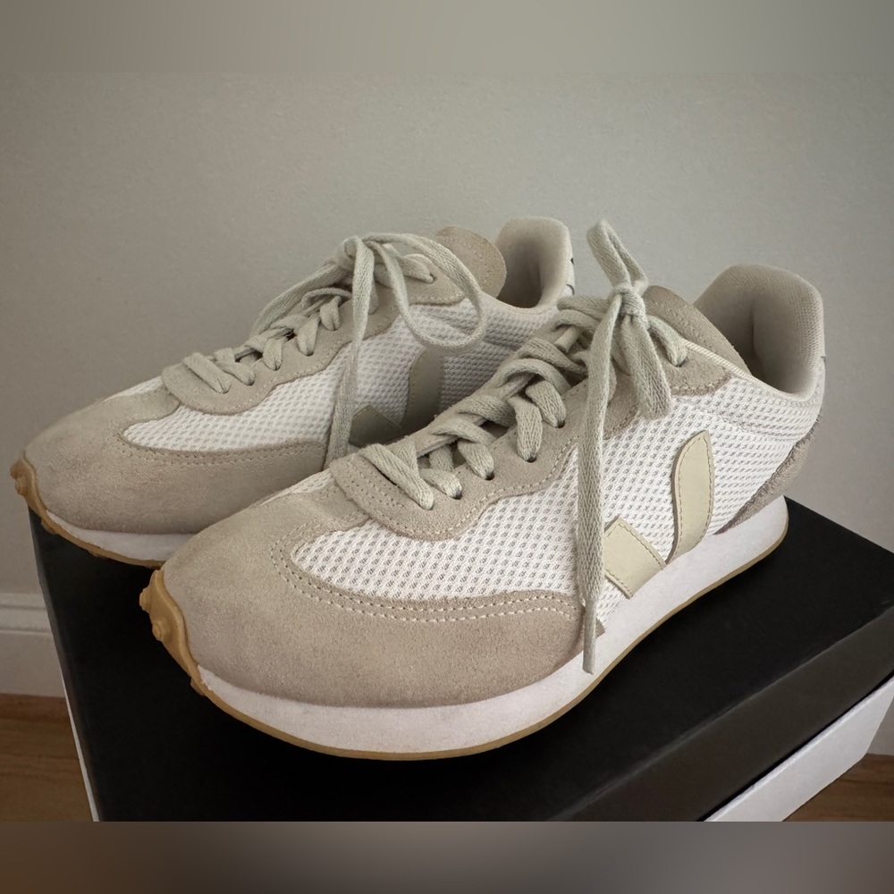 Veja Rio Branco II Sneakers in White and Beige